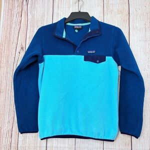 Patagonia Blue and Teal Women's Sweater